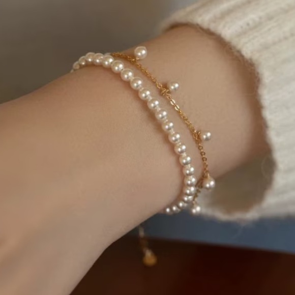 Jewelry - Pearl Bracelet